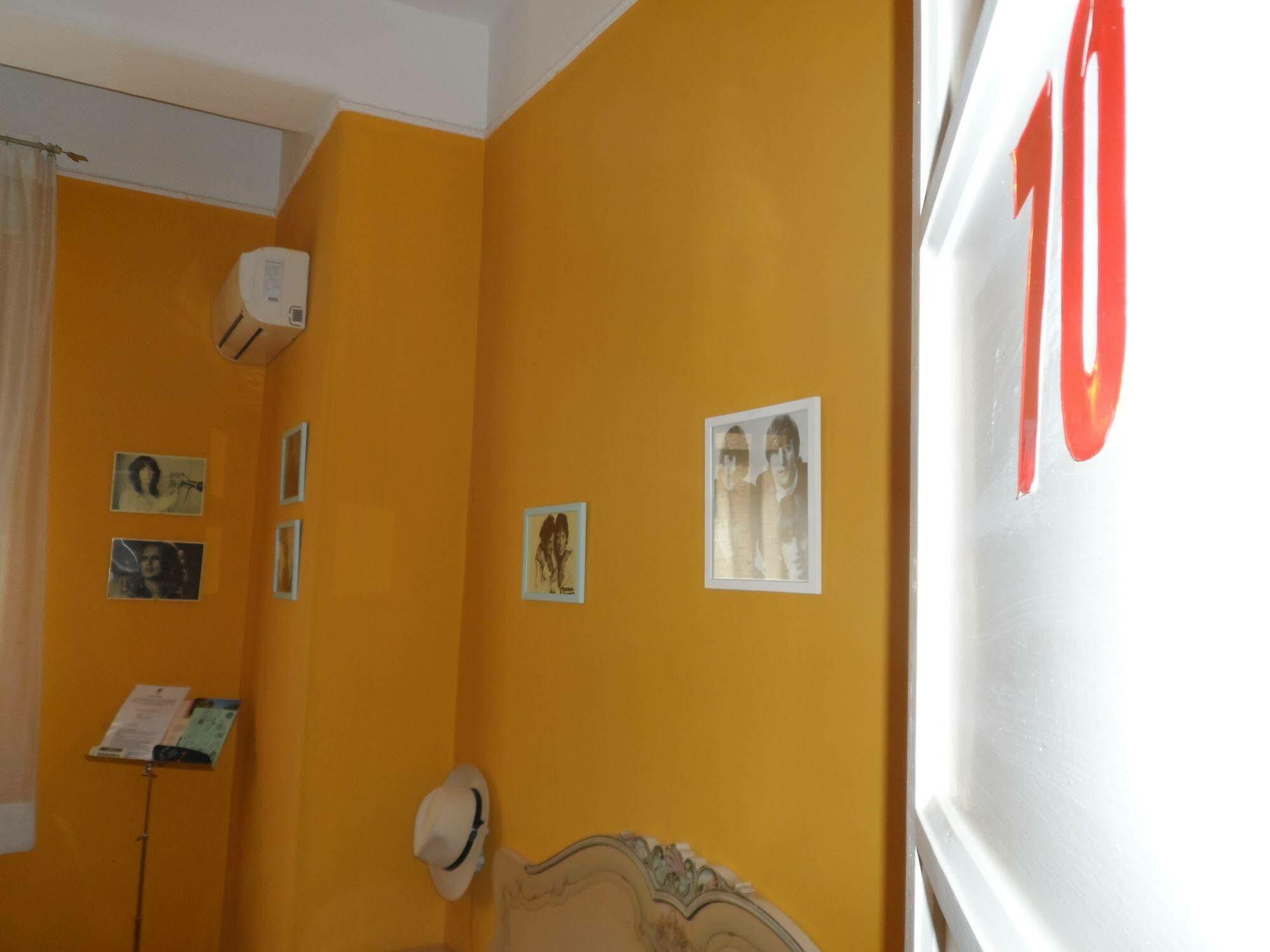 B&B Radioretro Palermo Bagian luar foto