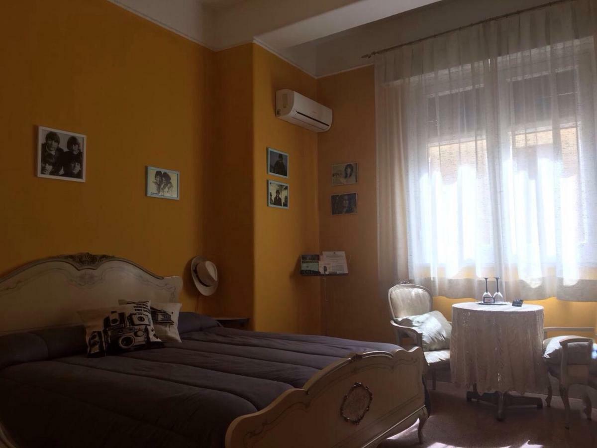 B&B Radioretro Palermo Bagian luar foto