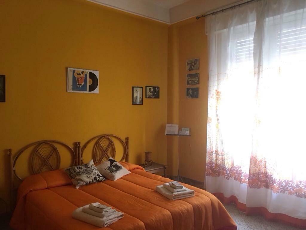 B&B Radioretro Palermo Bagian luar foto