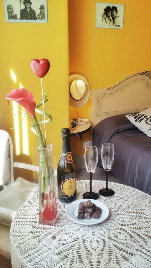 B&B Radioretro Palermo Bagian luar foto